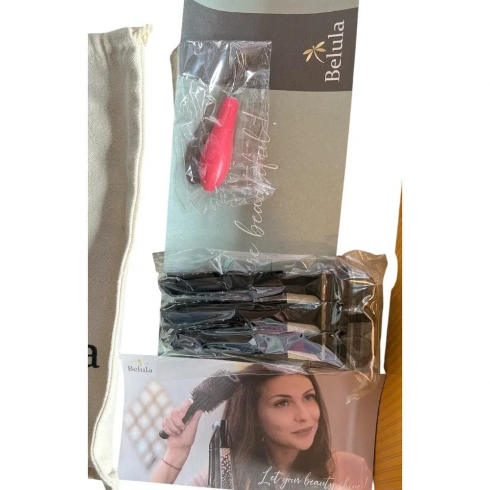 Belula Round Hair Brush Set w/ Clips & Travel Bag – New‎ in Box